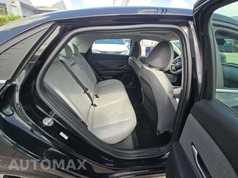 2023 Hyundai Elantra Limited - miniatura 13