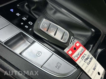 2023 Hyundai Elantra Limited - miniatura 8