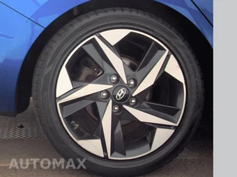 2023 Hyundai Elantra Limited - miniatura 11