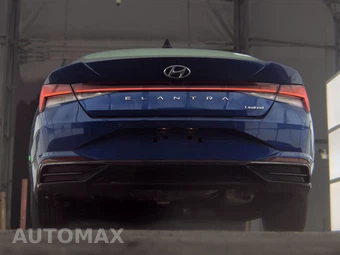 2023 Hyundai Elantra Limited - miniatura 7