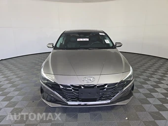2023 Hyundai Elantra Limited - miniatura 2