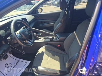 2023 Hyundai Elantra N Line - miniatura 7