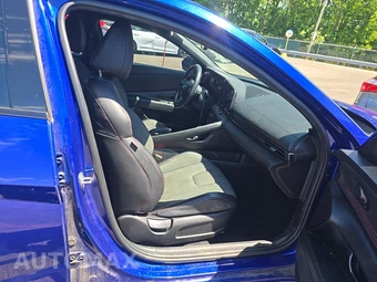 2023 Hyundai Elantra N Line - miniatura 8
