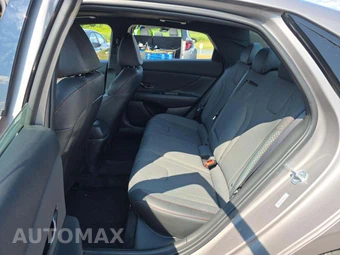 2023 Hyundai Elantra N Line - miniatura 10