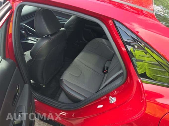 2023 Hyundai Elantra N Line - miniatura 13