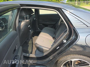 2023 Hyundai Elantra N Line - miniatura 13