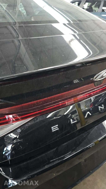 2023 Hyundai Elantra N Line - miniatura 25