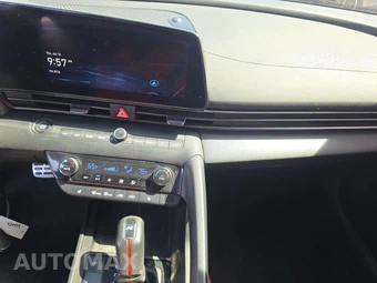 2023 Hyundai Elantra N Line - miniatura 11