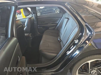 2023 Hyundai Elantra N Line - miniatura 13