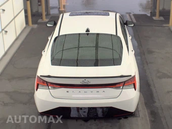 2023 Hyundai Elantra N Line - miniatura 5