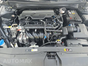 2023 Hyundai Elantra SE - miniatura 15