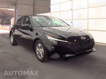 2023 Hyundai Elantra SE - miniatura 3