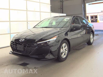 2023 Hyundai Elantra SE
