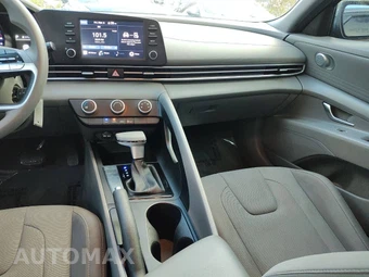 2023 Hyundai Elantra SE - miniatura 42