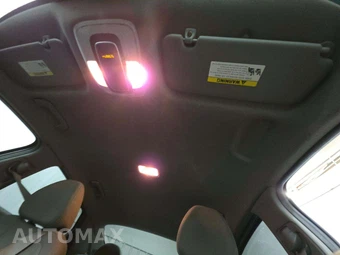 2023 Hyundai Elantra SE – miniatura 11