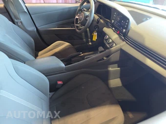2023 Hyundai Elantra SE - miniatura 8