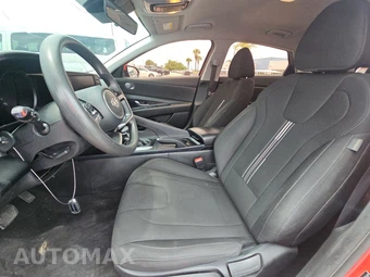 2023 Hyundai Elantra SEL - miniatura 7