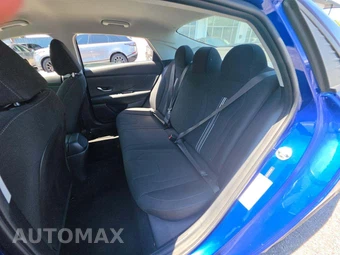 2023 Hyundai Elantra SEL - miniatura 13
