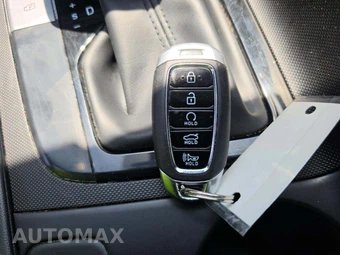 2023 Hyundai Elantra SEL - miniatura 8