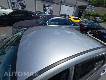 2023 Hyundai Elantra SEL - miniatura 12