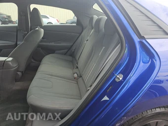 2023 Hyundai Elantra SEL - miniatura 13