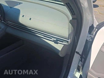 2023 Hyundai Elantra SEL - miniatura 19