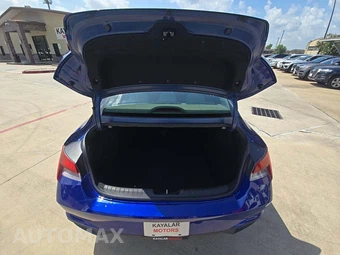 2023 Hyundai Elantra SEL - miniatura 11