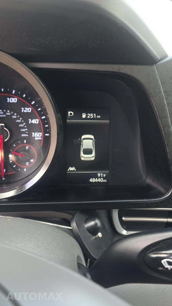 2023 Hyundai Elantra SEL - miniatura 20