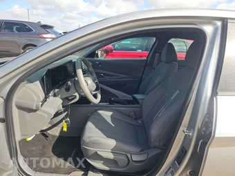 2023 Hyundai Elantra SEL - miniatura 7