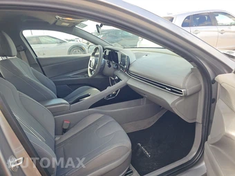 2023 Hyundai Elantra SEL - miniatura 8