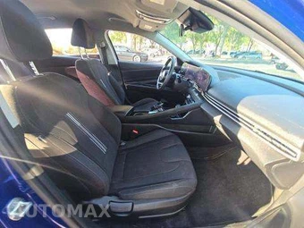 2023 Hyundai Elantra SEL – miniatura 18