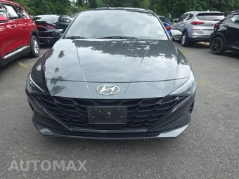 2023 Hyundai Elantra SEL - miniatura 2