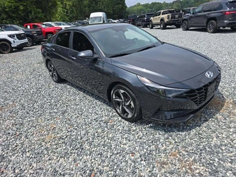2023 Hyundai Elantra SEL - miniatura 4