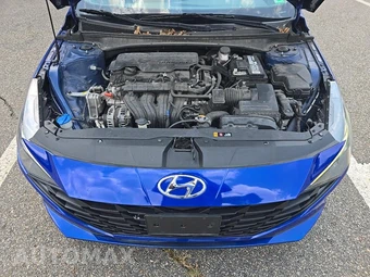 2023 Hyundai Elantra SEL – miniatura 18