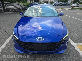2023 Hyundai Elantra SEL – miniatura 2
