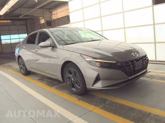 2023 Hyundai Elantra SEL - miniatura 3