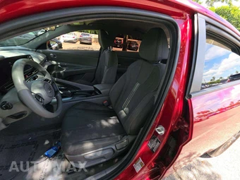 2023 Hyundai Elantra SEL - miniatura 4