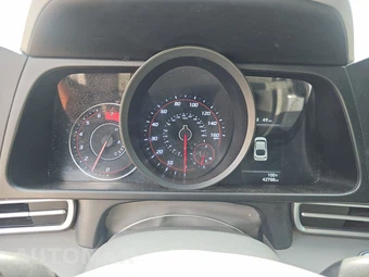 2023 Hyundai Elantra SEL - miniatura 12