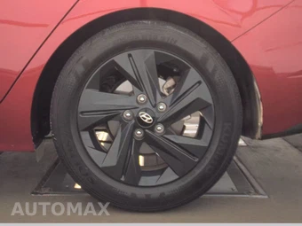 2023 Hyundai Elantra SEL – miniatura 12
