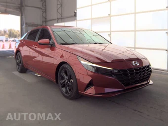 2023 Hyundai Elantra SEL – miniatura 4