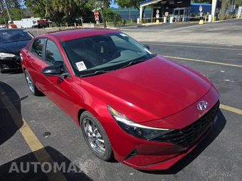 2023 Hyundai Elantra SEL - miniatura 3