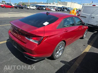 2023 Hyundai Elantra SEL - miniatura 4
