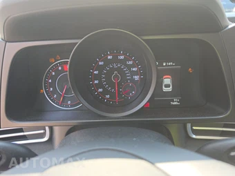 2023 Hyundai Elantra SEL - miniatura 12