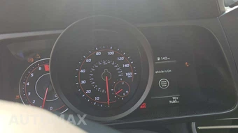 2023 Hyundai Elantra SEL - miniatura 17