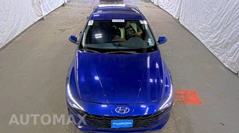 2023 Hyundai Elantra SEL - miniatura 2