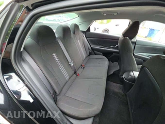 2023 Hyundai Elantra SEL - miniatura 16