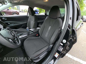 2023 Hyundai Elantra SEL - miniatura 6
