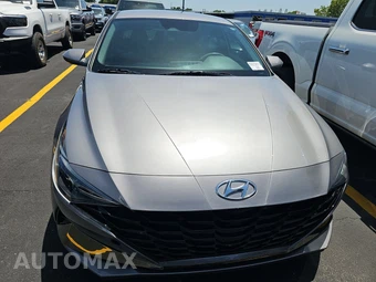 2023 Hyundai Elantra SEL - miniatura 2