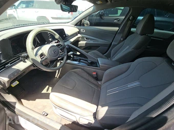 2023 Hyundai Elantra SEL - miniatura 7