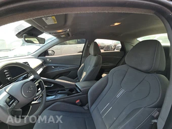 2023 Hyundai Elantra SEL - miniatura 17